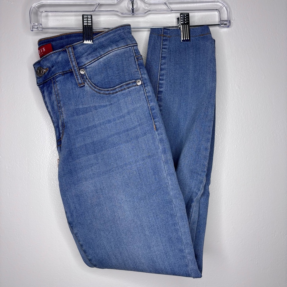 Guess Women’s Skinny Jeans